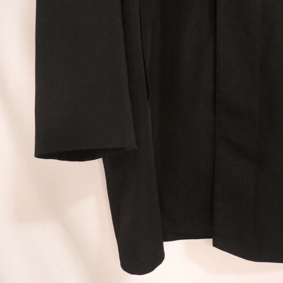 JONES NEW YORK | size 46 | Black Lined Button-Up Front Coat | Made In Canada - Picture 6 of 13